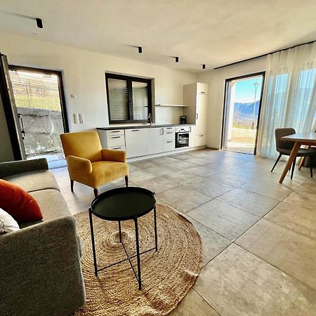 Villa Montis Exclusive Holiday Apartments In Eppan With Spectacular Views Of Dolomites And Bolzano Area Appiano Sulla Strada Del Vino Exterior photo