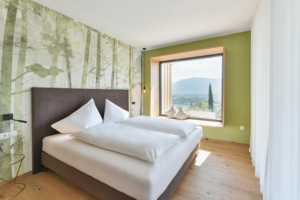 Villa Montis Exclusive Holiday Apartments In Eppan With Spectacular Views Of Dolomites And Bolzano Area Appiano Sulla Strada Del Vino Exterior photo